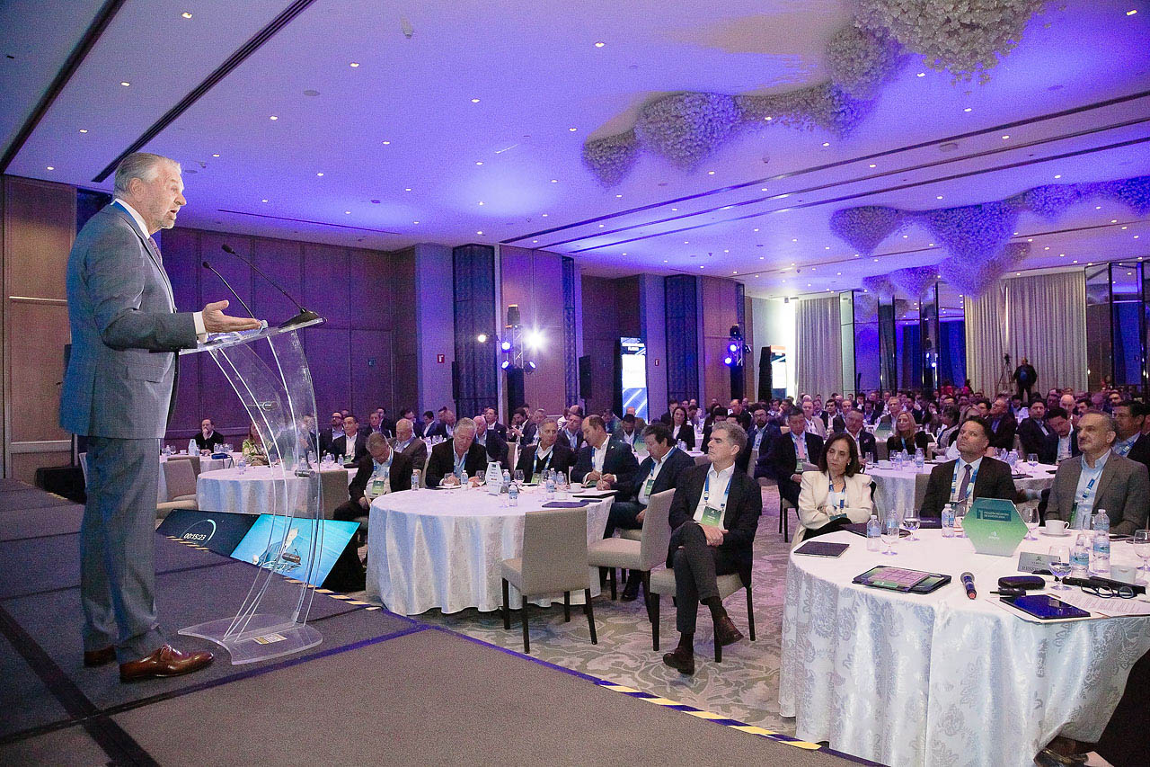 002 congreso summit evento corporativo