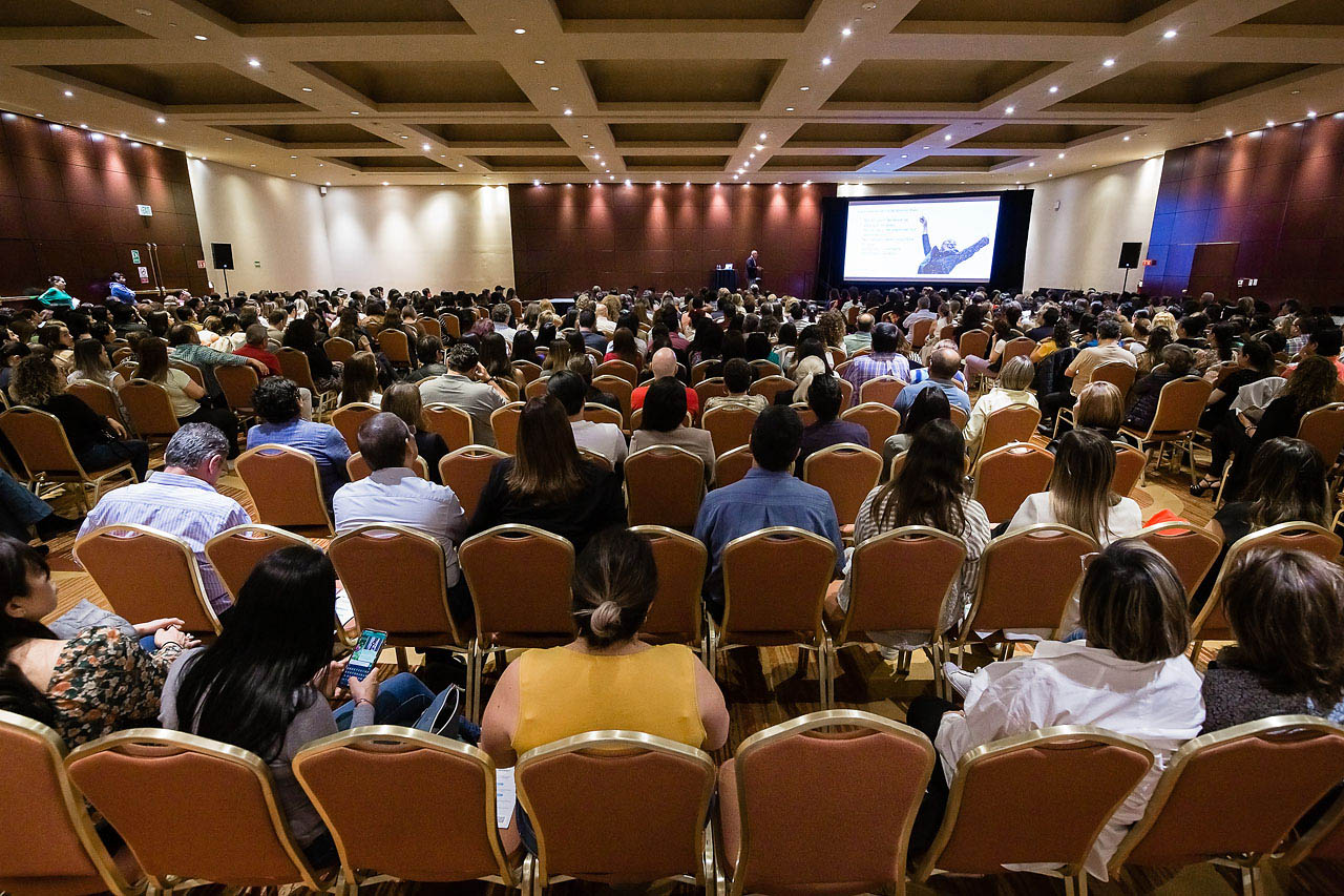 004 congreso summit evento corporativo.jpg